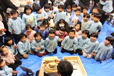 ぞう組：親子陶芸教室（1月）